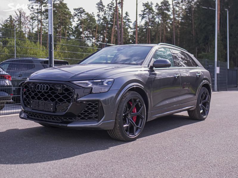 Audi RS Q8, Audi RS Q8 4x4 471 kW (640 PS)